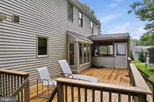 1137 Red Oak Dr, Garnet Valley, PA 19060 - Photo 32