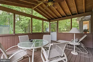 1137 Red Oak Dr, Garnet Valley, PA 19060 - Photo 18