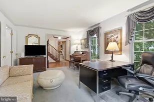 1137 Red Oak Dr, Garnet Valley, PA 19060 - Photo 16