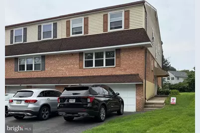 622 Country Lane, Morton, PA 19070 - Photo 2