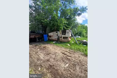 1023 W 9th Street, Chester, PA 19013 - Photo 6