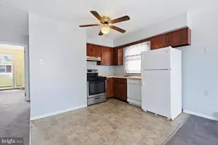 15 Alicia Ct, Glenolden, PA 19036 - Photo 4