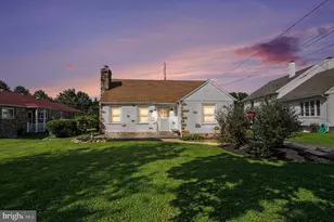 908 E Haverford Rd, Bryn Mawr, PA 19010 - Photo 2
