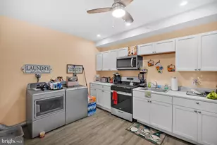 402 Market St, Marcus Hook, PA 19061 - Photo 8