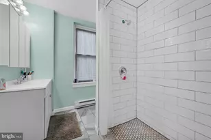402 Market St, Marcus Hook, PA 19061 - Photo 14
