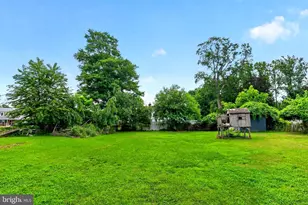 1745 Larkin Rd, Upper Chichester, PA 19061 - Photo 28