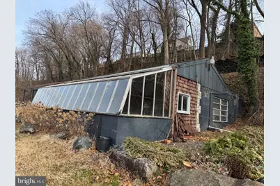 233 Scottdale Road, Lansdowne, PA 19050 - Photo 2