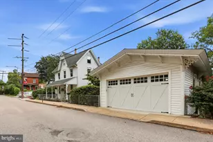 733 Main St, Brookhaven, PA 19015 - Photo 1