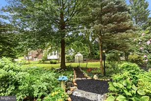 733 Main St, Brookhaven, PA 19015 - Photo 4