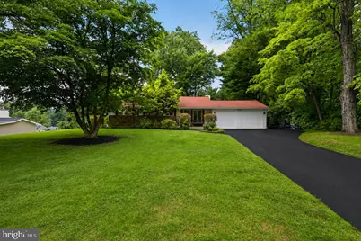 26 Rampart W, Media, PA 19063 - Photo 2