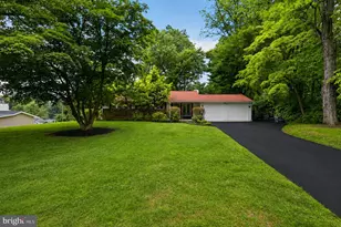 26 Rampart W, Media, PA 19063 - Photo 2