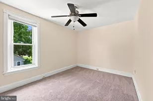 242 Virginia Ave, Folsom, PA 19033 - Photo 16