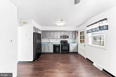 426 Sharp Avenue, Glenolden, PA 19036 - Photo 10