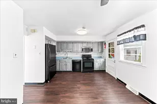 426 Sharp Ave, Glenolden, PA 19036 - Photo 10