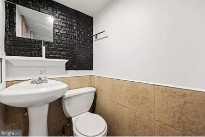 208 E Essex Avenue, Lansdowne, PA 19050 - Photo 24