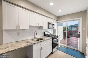 208 E Essex Ave, Lansdowne, PA 19050 - Photo 8