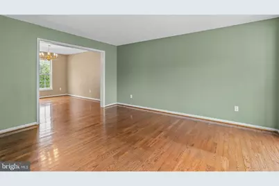 12 Huntingdon Court, Upper Chichester, PA 19061 - Photo 6