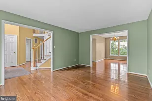 12 Huntingdon Ct, Upper Chichester, PA 19061 - Photo 8