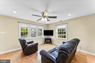 4110 Naamans Creek Rd, Upper Chichester, PA 19061 - Photo 12