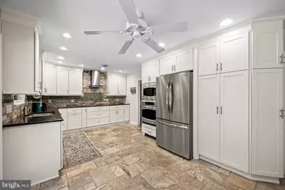 416 Yorkshire Road, Bryn Mawr, PA 19010 - Photo 10