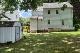 23 W Woodland Ave, Springfield, PA 19064 - Photo 4