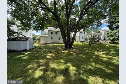 23 W Woodland Avenue, Springfield, PA 19064 - Photo 10