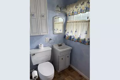 23 W Woodland Avenue, Springfield, PA 19064 - Photo 22