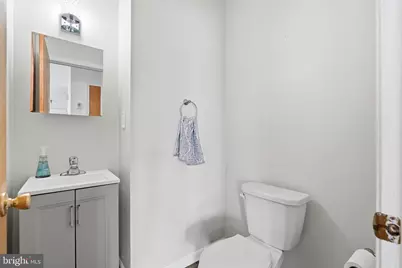 201 Summit Avenue, Glenolden, PA 19036 - Photo 12