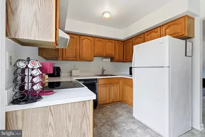 201 Summit Avenue, Glenolden, PA 19036 - Photo 8
