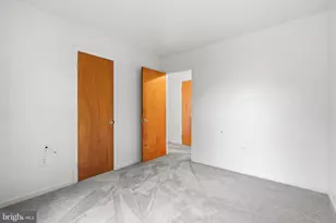 201 Summit Ave, Glenolden, PA 19036 - Photo 14