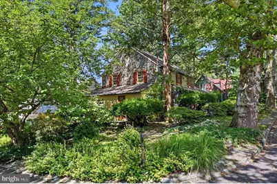 1010 Crest Road, Wynnewood, PA 19096 - Photo 2