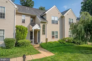 421 Derry Dr, Aston, PA 19014 - Photo 1
