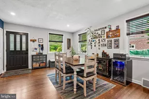 18 N Malin Rd, Broomall, PA 19008 - Photo 8