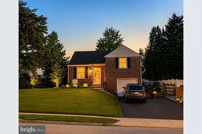 18 N Malin Road, Broomall, PA 19008 - Photo 1
