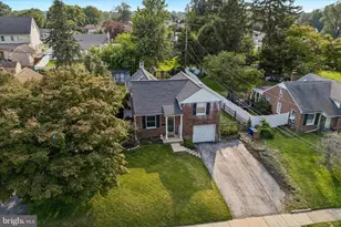 18 N Malin Rd, Broomall, PA 19008 - Photo 26