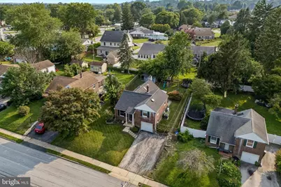 18 N Malin Road, Broomall, PA 19008 - Photo 32