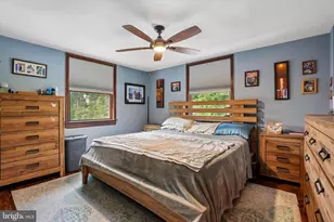 18 N Malin Rd, Broomall, PA 19008 - Photo 16