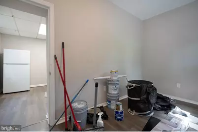 209 N 2nd Street, Darby, PA 19023 - Photo 14