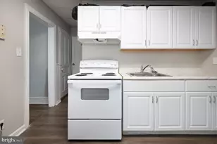 209 N 2nd St, Darby, PA 19023 - Photo 8
