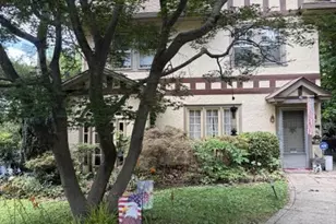 620 Beechwood Dr, Havertown, PA 19083 - Photo 2