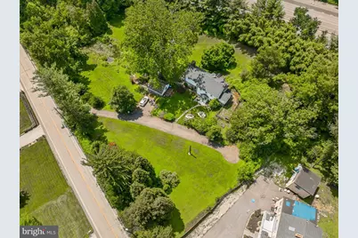 230 Sproul Road, Villanova, PA 19085 - Photo 4