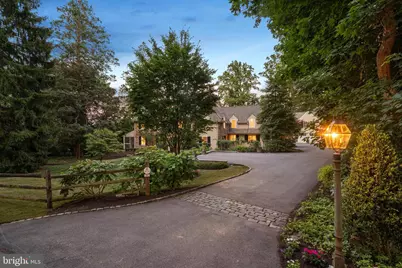 847 Lesley Road, Villanova, PA 19085 - Photo 2
