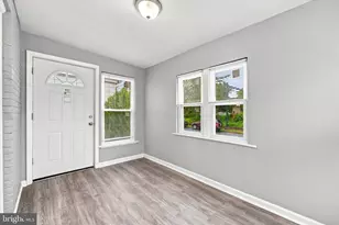 216 Woodlawn Ave, Collingdale, PA 19023 - Photo 2