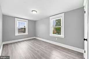 216 Woodlawn Ave, Collingdale, PA 19023 - Photo 16