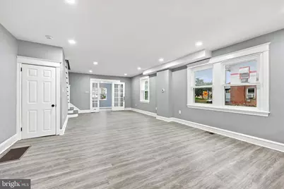 216 Woodlawn Avenue, Collingdale, PA 19023 - Photo 8