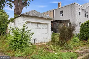 216 Woodlawn Ave, Collingdale, PA 19023 - Photo 24