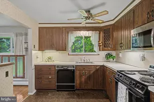 918 Ridley Creek Dr, Media, PA 19063 - Photo 10
