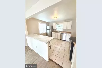 32 Scarlet Avenue, Aston, PA 19014 - Photo 8