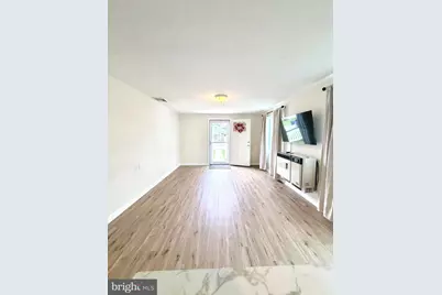 32 Scarlet Avenue, Aston, PA 19014 - Photo 6