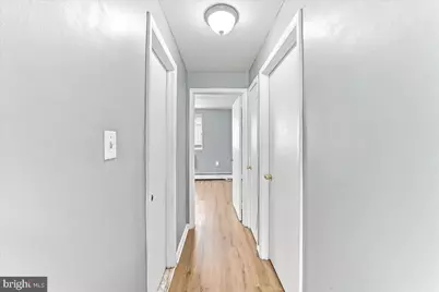 100 E Glenolden Ave Avenue #D-9, Glenolden, PA 19036 - Photo 20